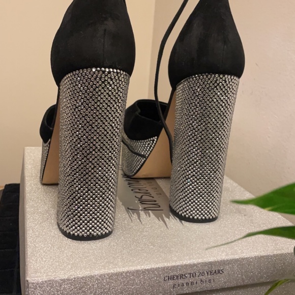 Black Suede Platforms - Picture 4 of 8